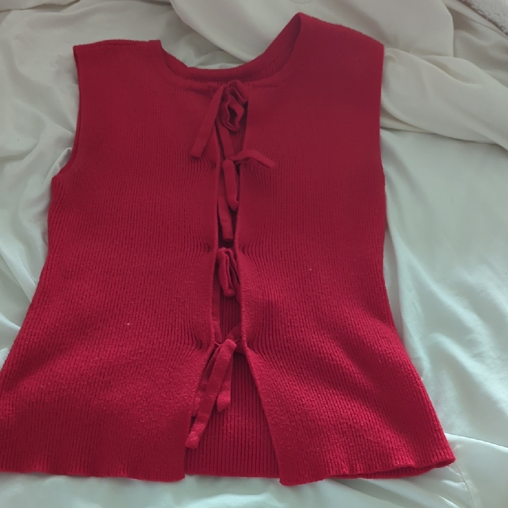 Red Knit Sleeveless Top with Tie Front